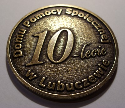 Pamiątki, upominki nr 38 Medal patynowany  rozmiar 50 mm liternictwo wypukłe