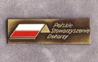 Znaczki firmowe grawerowane nr 3 Znaczek mosiny oksydowany - wypenienie emali akrylow